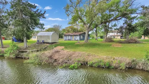 3315 Saint Anne Street Liverpool TX 77577