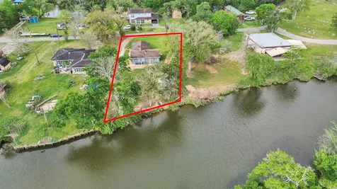 3315 Saint Anne Street Liverpool TX 77577