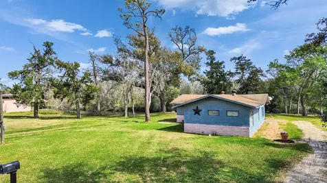 3315 Saint Anne Street Liverpool TX 77577