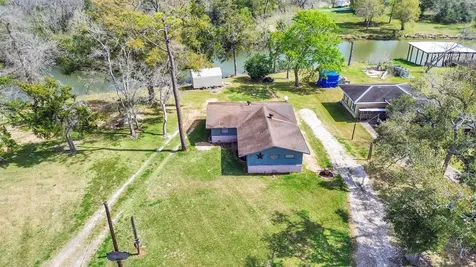 3315 Saint Anne Street Liverpool TX 77577