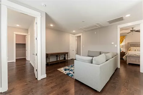 434 Yale Oaks Lane Houston TX 77091