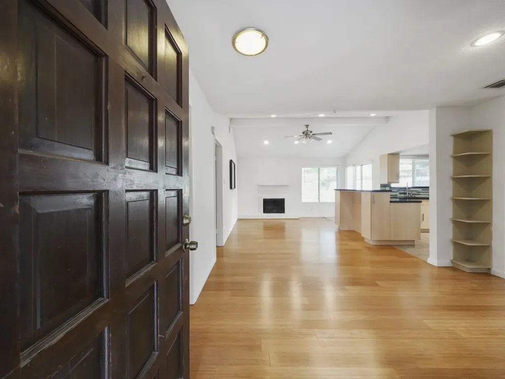 1223 Bramblebury Drive Sugar Land TX 77498