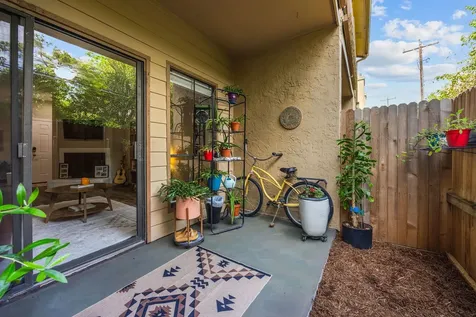 5001 Lamonte Lane 5 Houston TX 77092