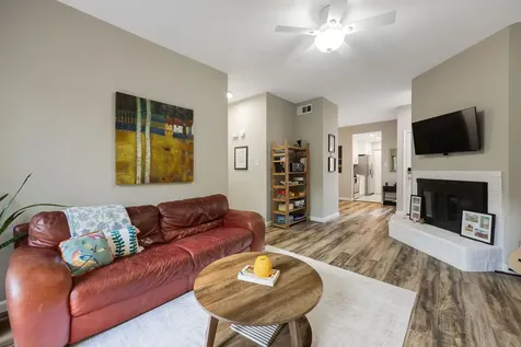 5001 Lamonte Lane 5 Houston TX 77092