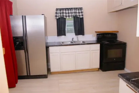 1310 4th Street Rosenberg TX 77471