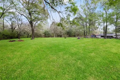 142 Fm 2296 Road Huntsville TX 77340