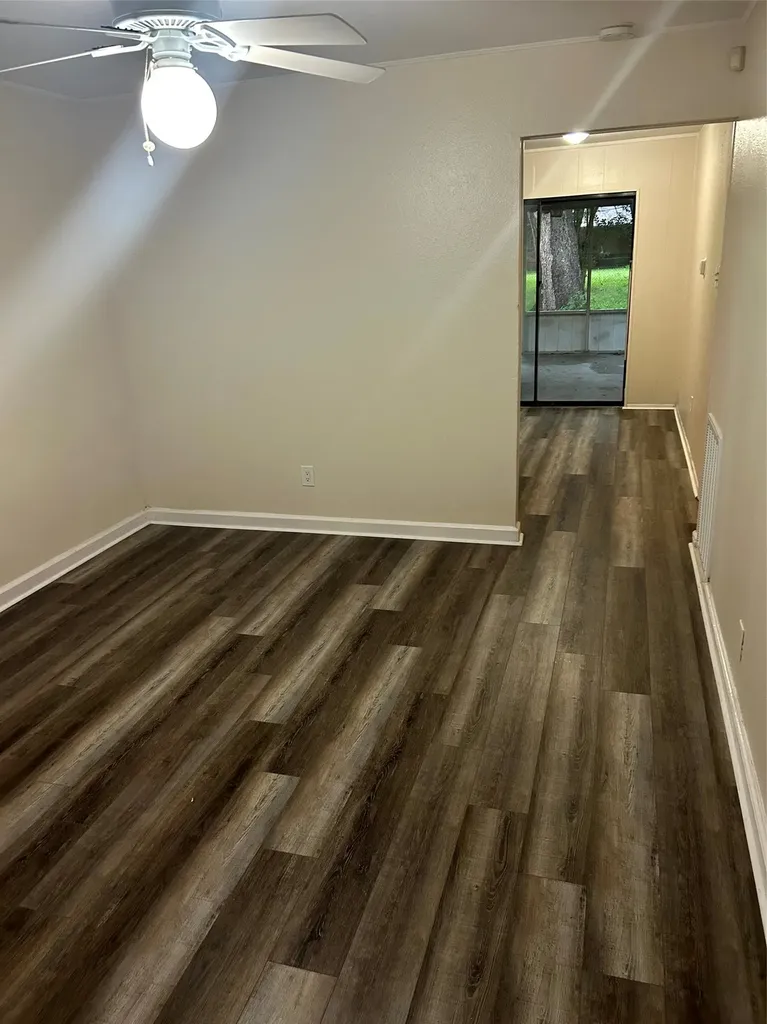5718 Mackinaw Street Houston TX 77053