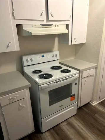5718 Mackinaw Street Houston TX 77053