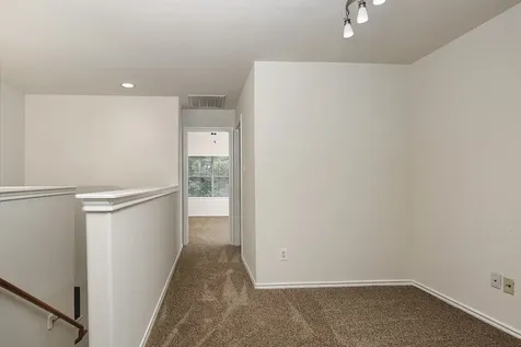 102 Blue Creek The Woodlands TX 77382