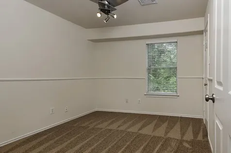 102 Blue Creek The Woodlands TX 77382