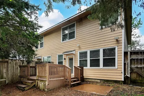 102 Blue Creek The Woodlands TX 77382