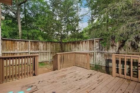 102 Blue Creek The Woodlands TX 77382
