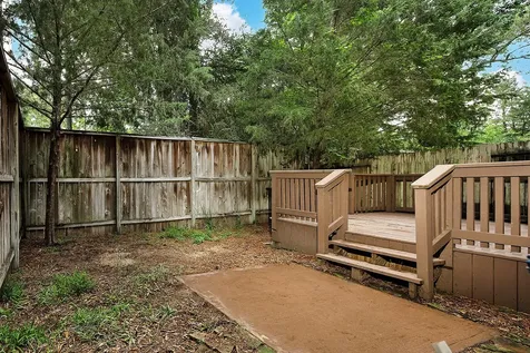 102 Blue Creek The Woodlands TX 77382