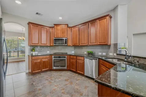 2304 Dolan Falls Lane Pearland TX 77089