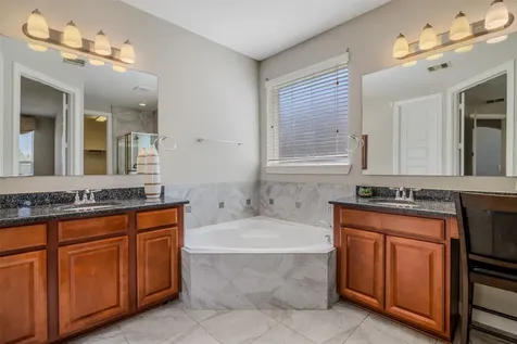 2304 Dolan Falls Lane Pearland TX 77089