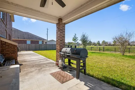 2304 Dolan Falls Lane Pearland TX 77089