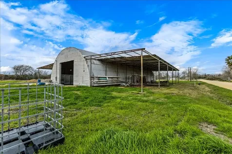 108 Palacios Avenue La Ward TX 77970