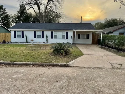 10810 Eddyrock Street Houston TX 77089