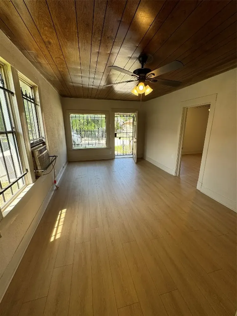 3428 Reeves Street Houston TX 77004