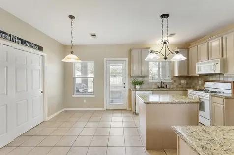 7318 Wedgewood Drive Magnolia TX 77354