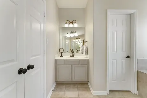 7318 Wedgewood Drive Magnolia TX 77354