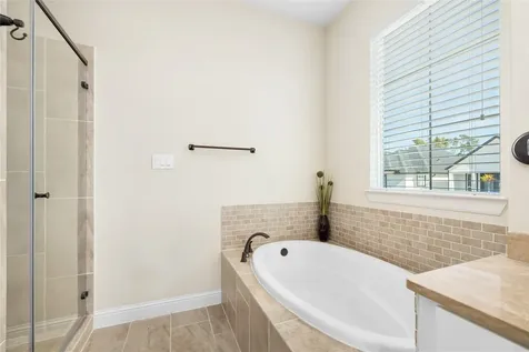 4003 Beacon Fisher Drive Houston TX 77018