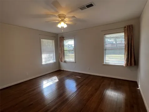 5103 Creekbend Drive Houston TX 77035
