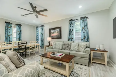 2205 30th Street Galveston TX 77550