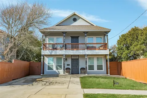 2205 30th Street Galveston TX 77550