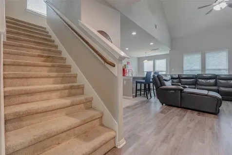 6614 Hunters Way Lane Baytown TX 77521