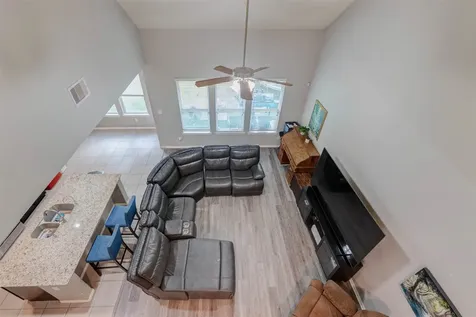6614 Hunters Way Lane Baytown TX 77521