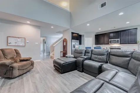 6614 Hunters Way Lane Baytown TX 77521