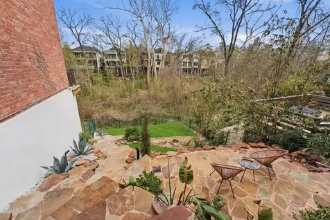 5756 Indian Circle Houston TX 77057