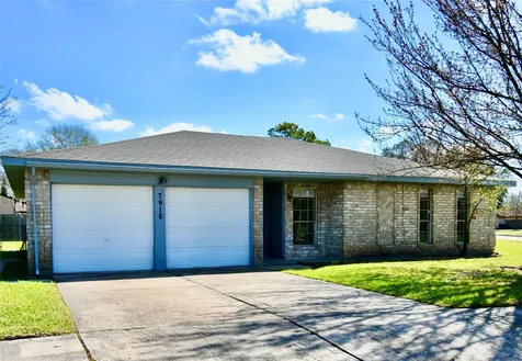 7918 Bunker Wood Lane Houston TX 77086