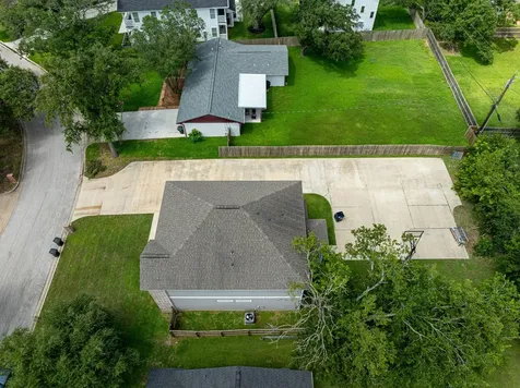 1605 Armistead Street College Station TX 77840