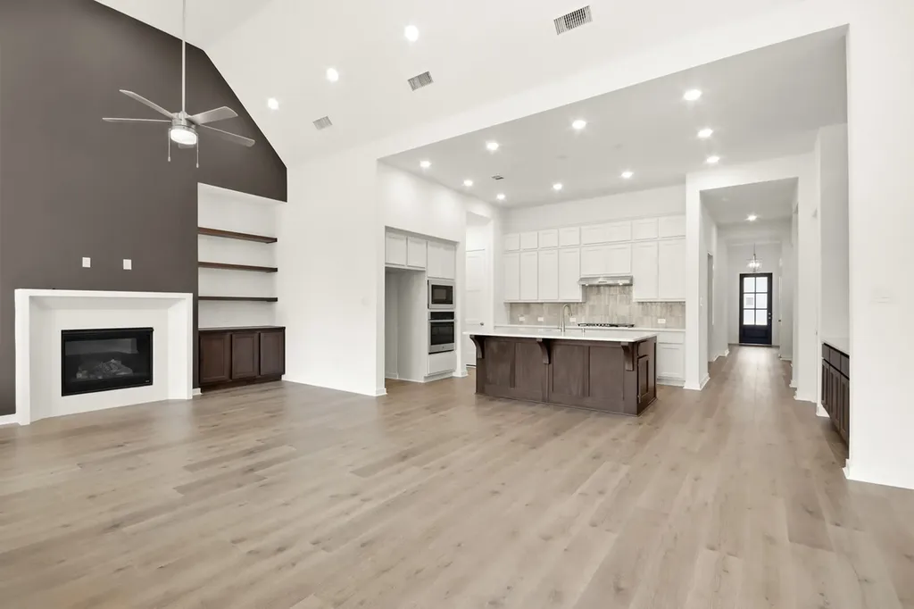 41903 Shoal Street Montgomery TX 77316
