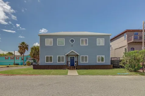 1017 11th Street 3 Galveston TX 77550