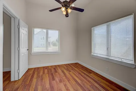 1017 11th Street 3 Galveston TX 77550