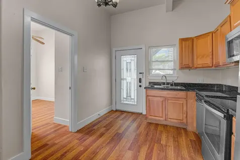 1017 11th Street 3 Galveston TX 77550