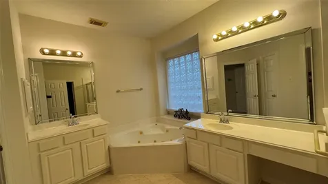 14902 Rock Mill Lane Sugar Land TX 77498