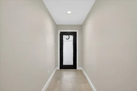 4608 Nett Street C Houston TX 77007