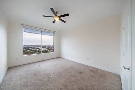 3333 Allen Parkway 1403 Houston TX 77019