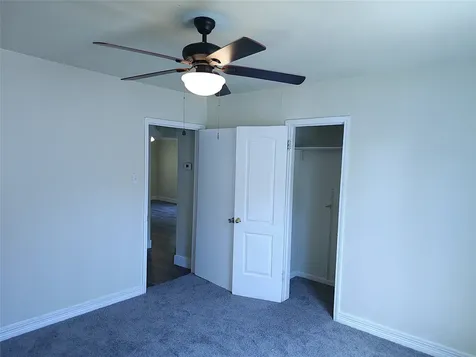 1003 W Hart Avenue Pasadena TX 77506