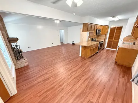 11142 Hayslip Lane Houston TX 77041