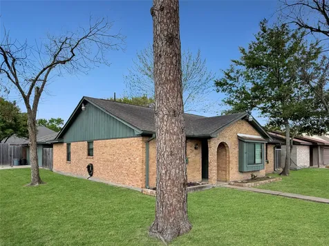 11142 Hayslip Lane Houston TX 77041