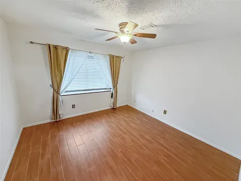 11142 Hayslip Lane Houston TX 77041