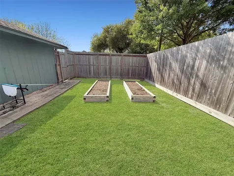 11142 Hayslip Lane Houston TX 77041