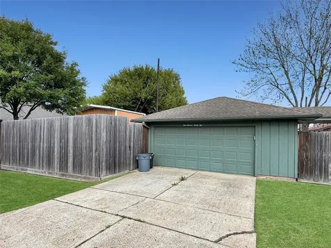 11142 Hayslip Lane Houston TX 77041