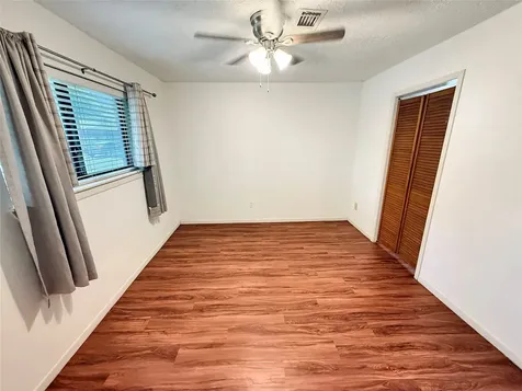 11142 Hayslip Lane Houston TX 77041