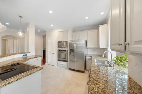 1115 Mariner Cove Sugar Land TX 77498